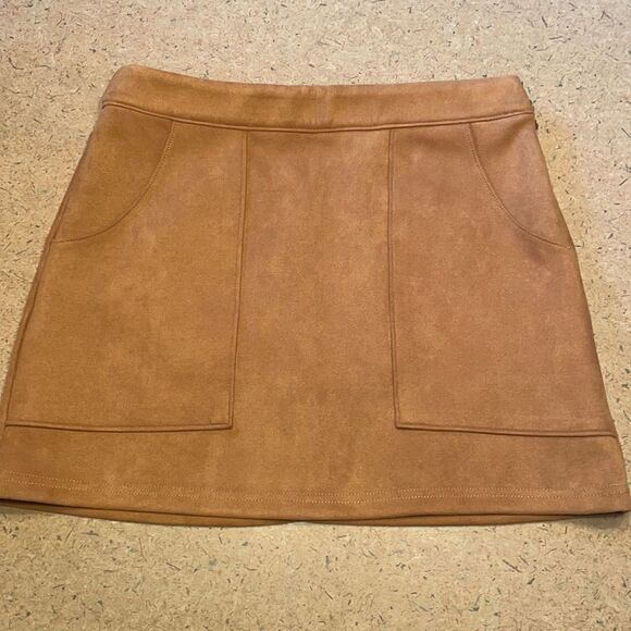 The Impeccable Pig Small Tan Skirt - Picture 1 of 8